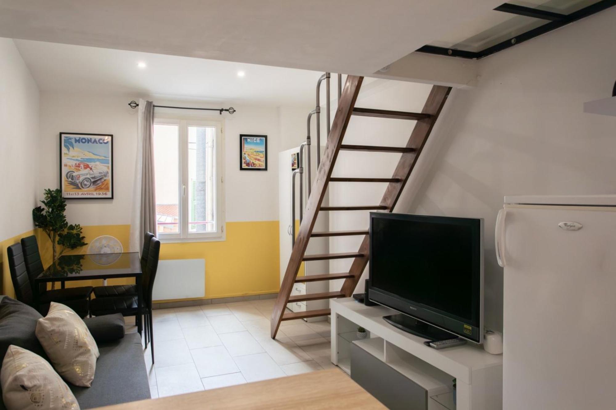 Love Cocoon Close To The Sea And City Center Appartement Nice