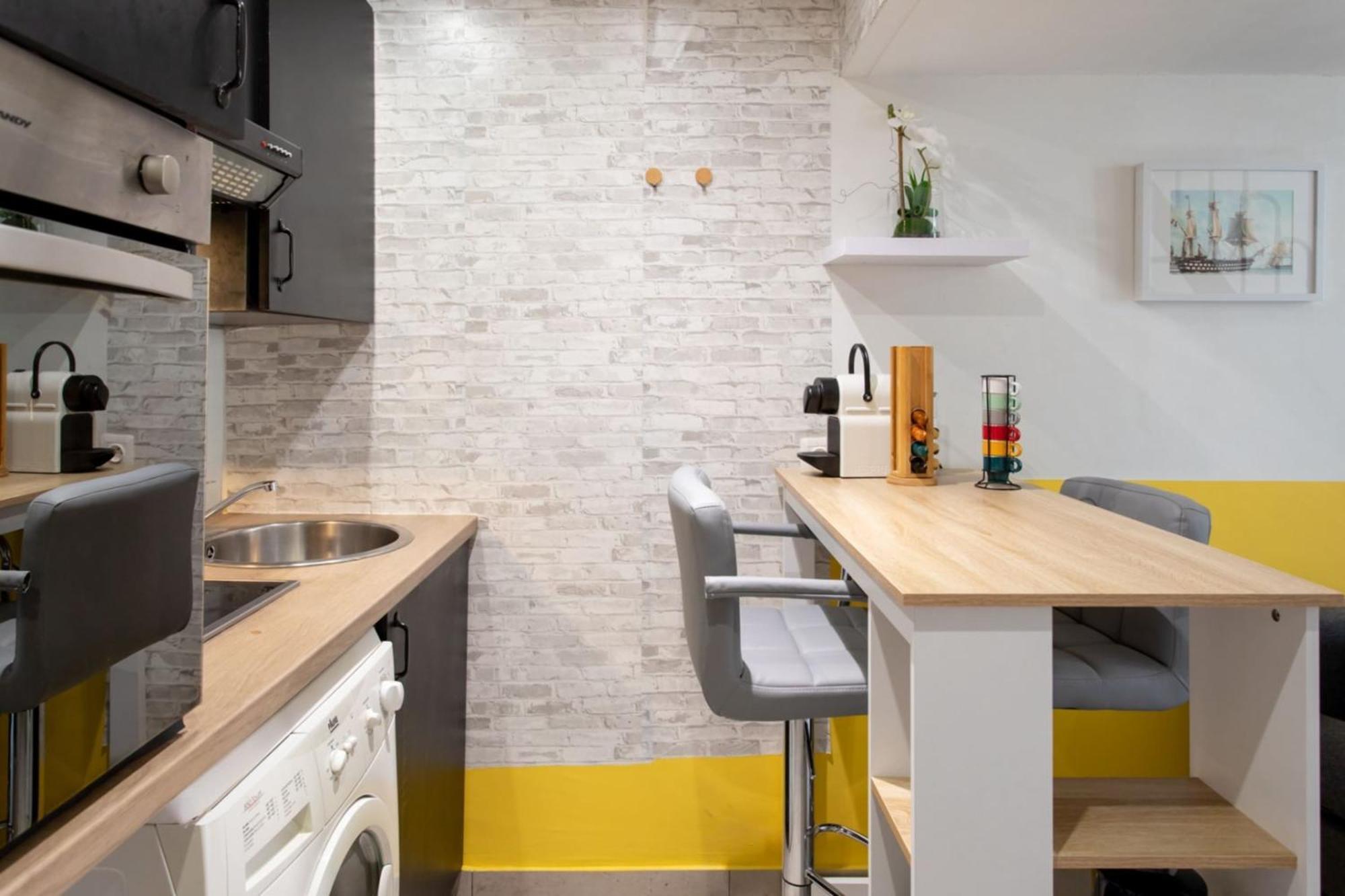 Love Cocoon Close To The Sea And City Center Nizza